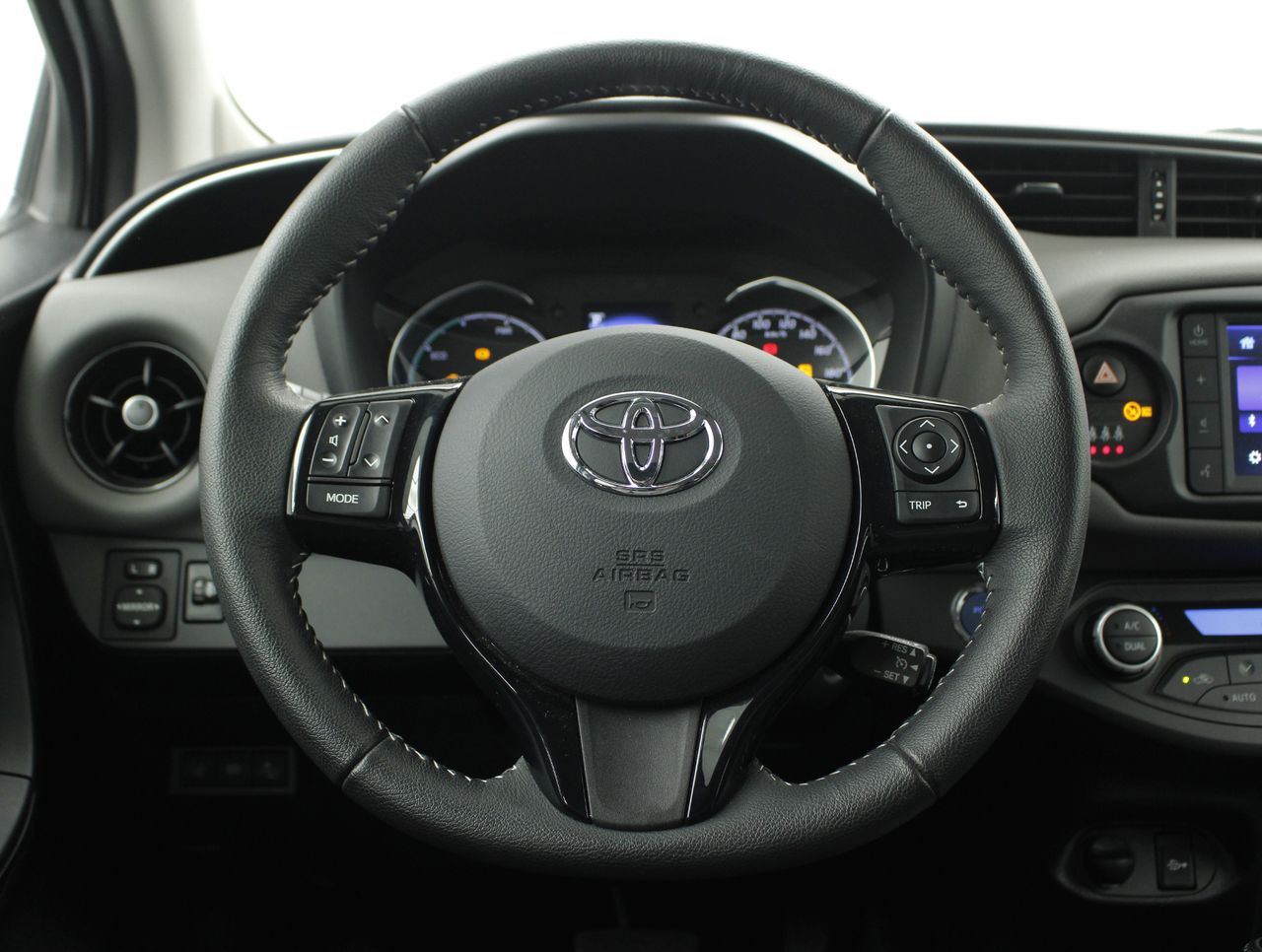 Foto Toyota Yaris 13