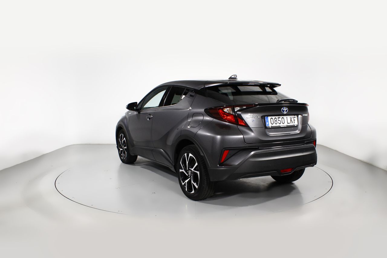 Foto Toyota C-HR 2