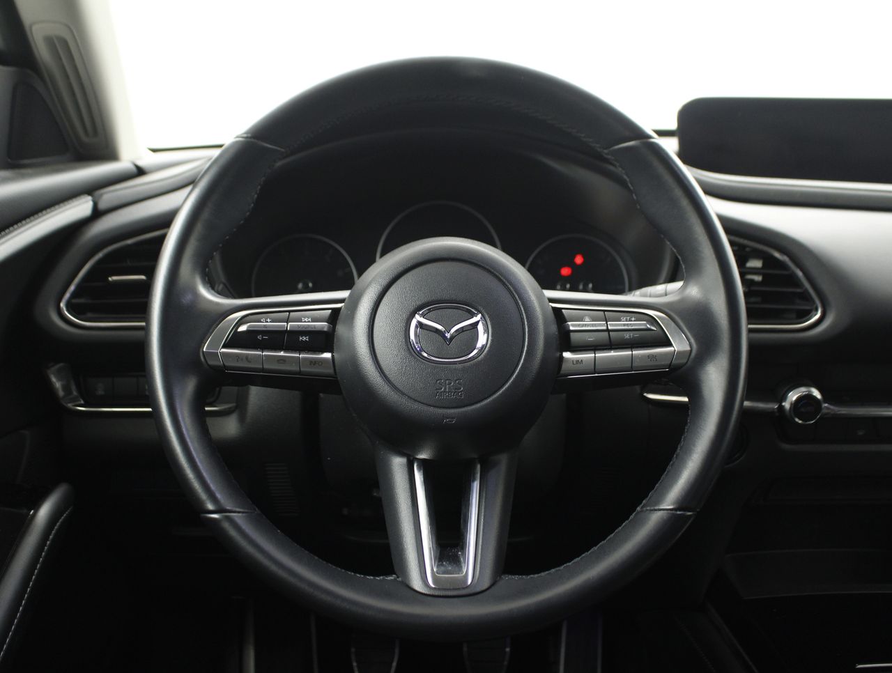 Foto Mazda CX-30 13