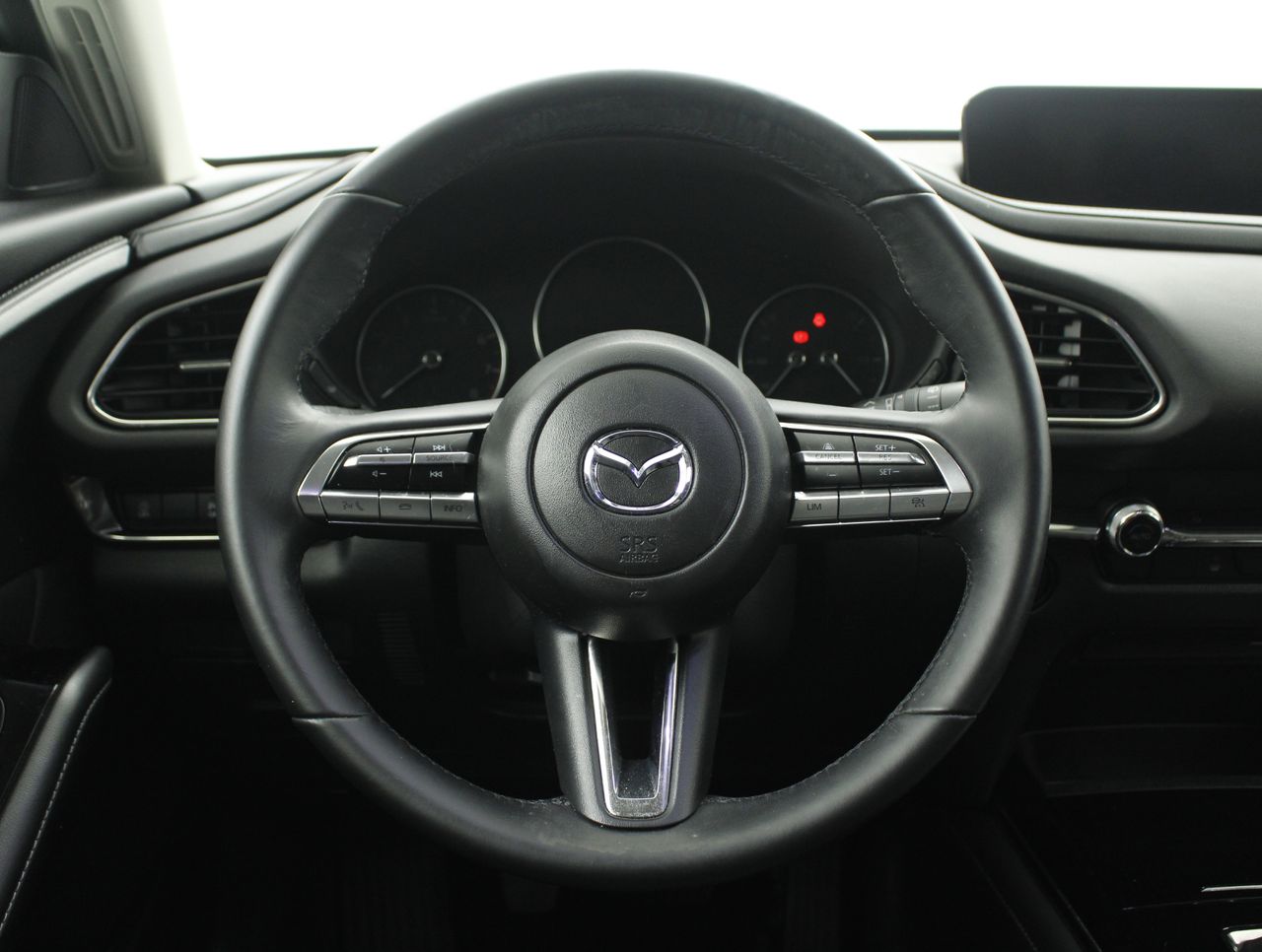 Foto Mazda CX-30 13