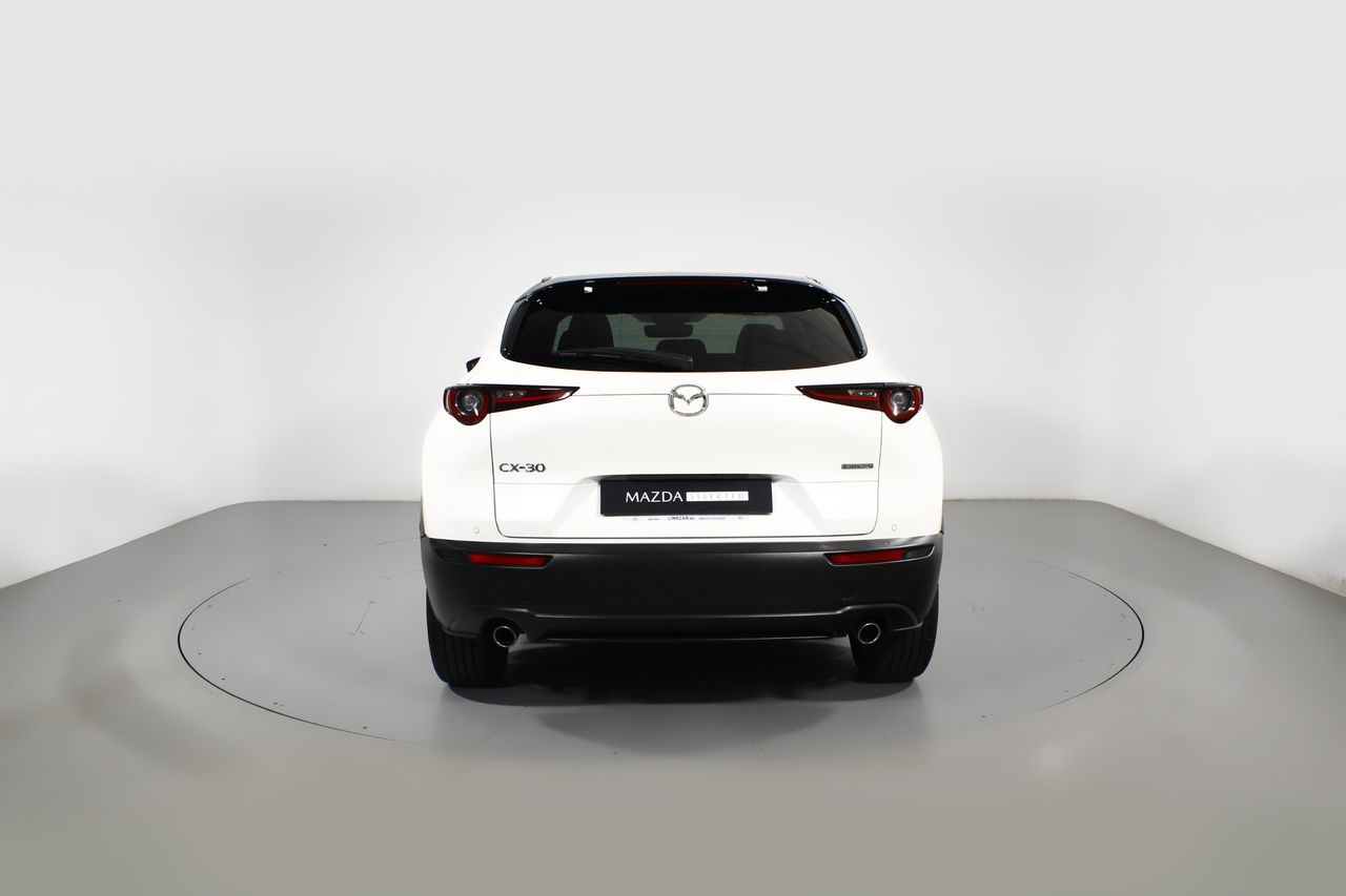 Foto Mazda CX-30 17