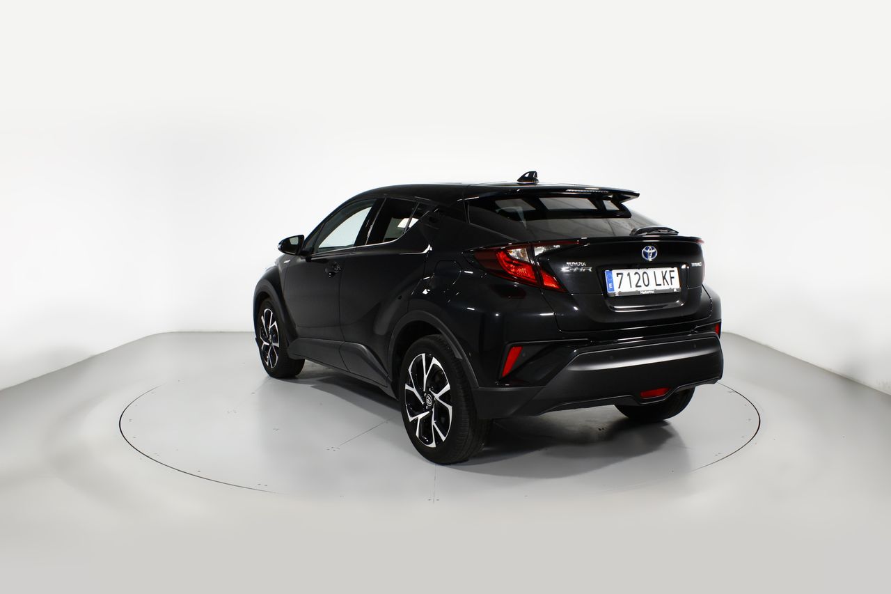 Foto Toyota C-HR 2