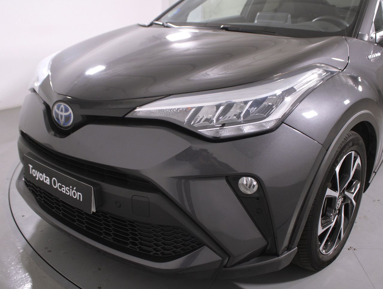 Foto Toyota C-HR 29