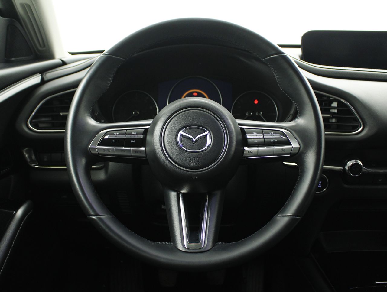 Foto Mazda CX-30 13