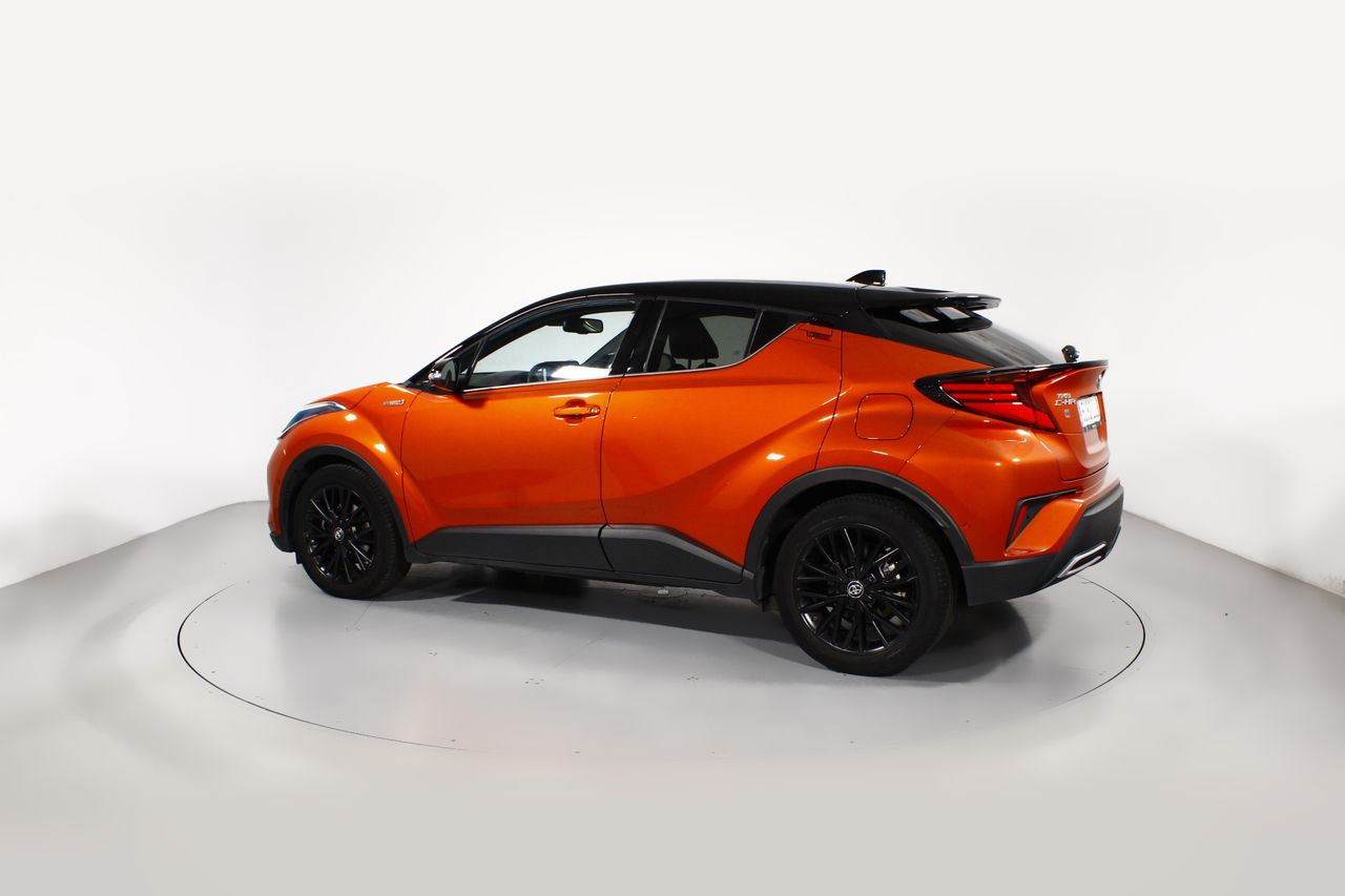 Foto Toyota C-HR 18