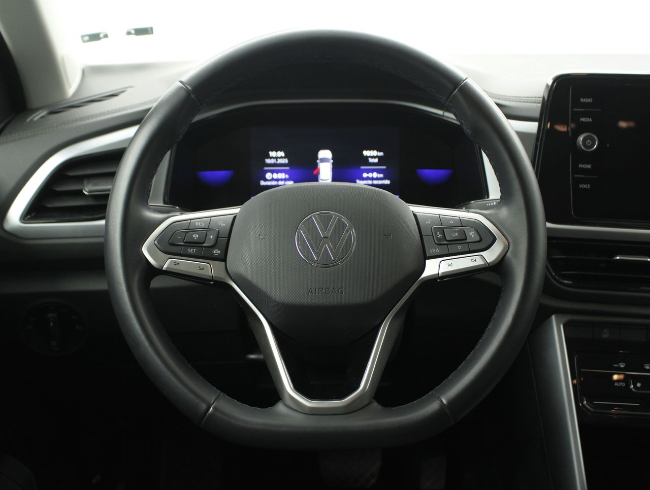 Foto Volkswagen T-Roc 13