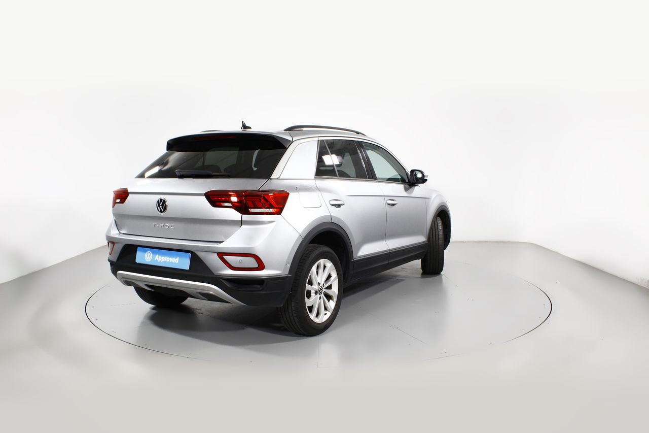 Foto Volkswagen T-Roc 25