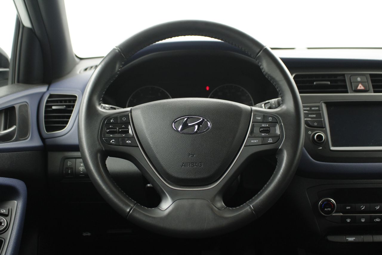 Foto Hyundai i20 13