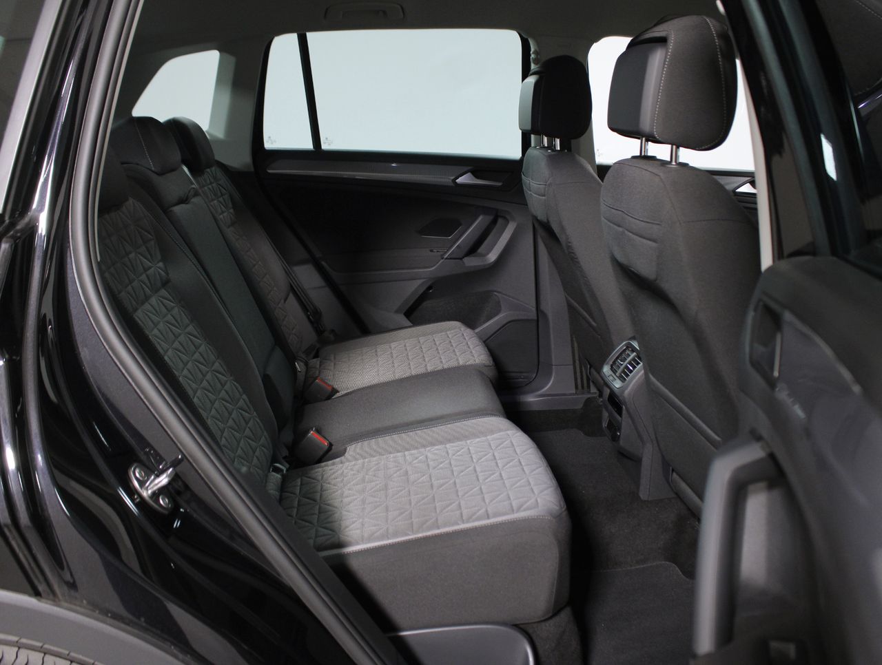 Foto Volkswagen Tiguan 16