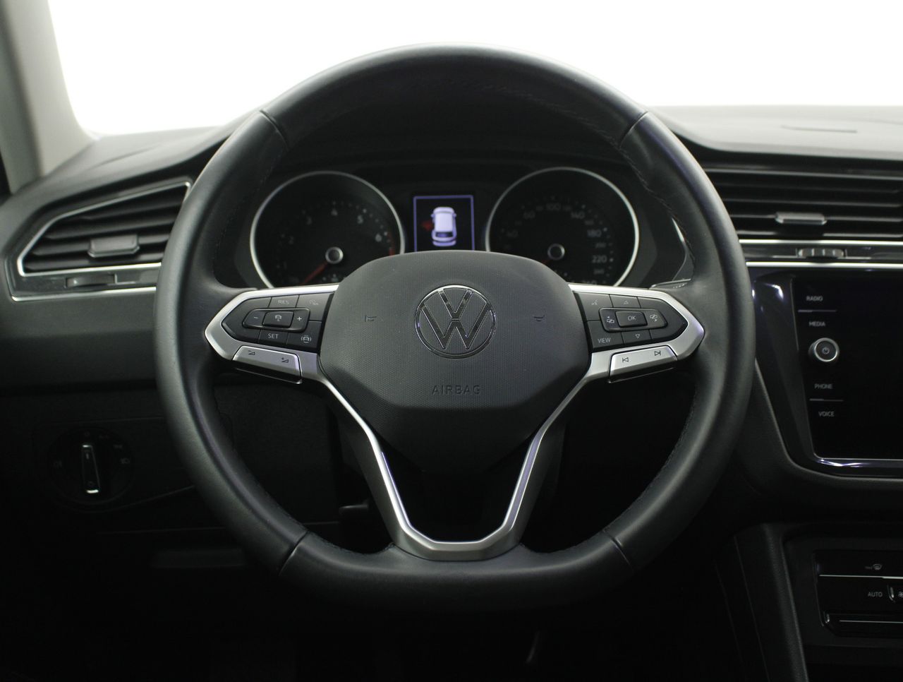 Foto Volkswagen Tiguan 13