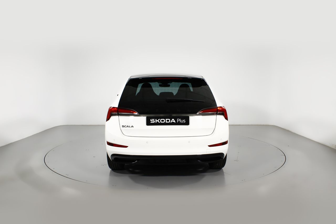 Foto Skoda Scala 17