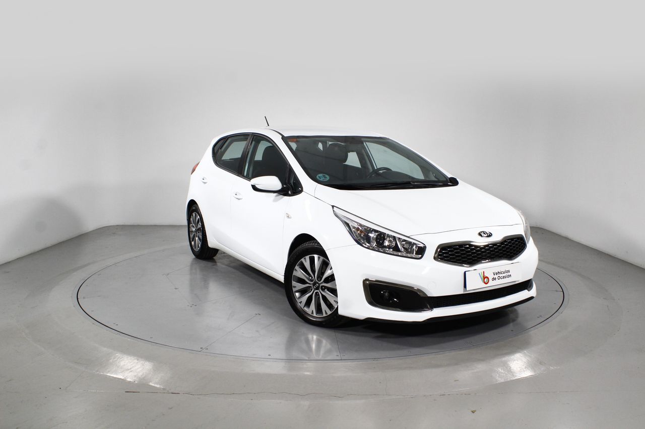 Foto Kia Ceed 1