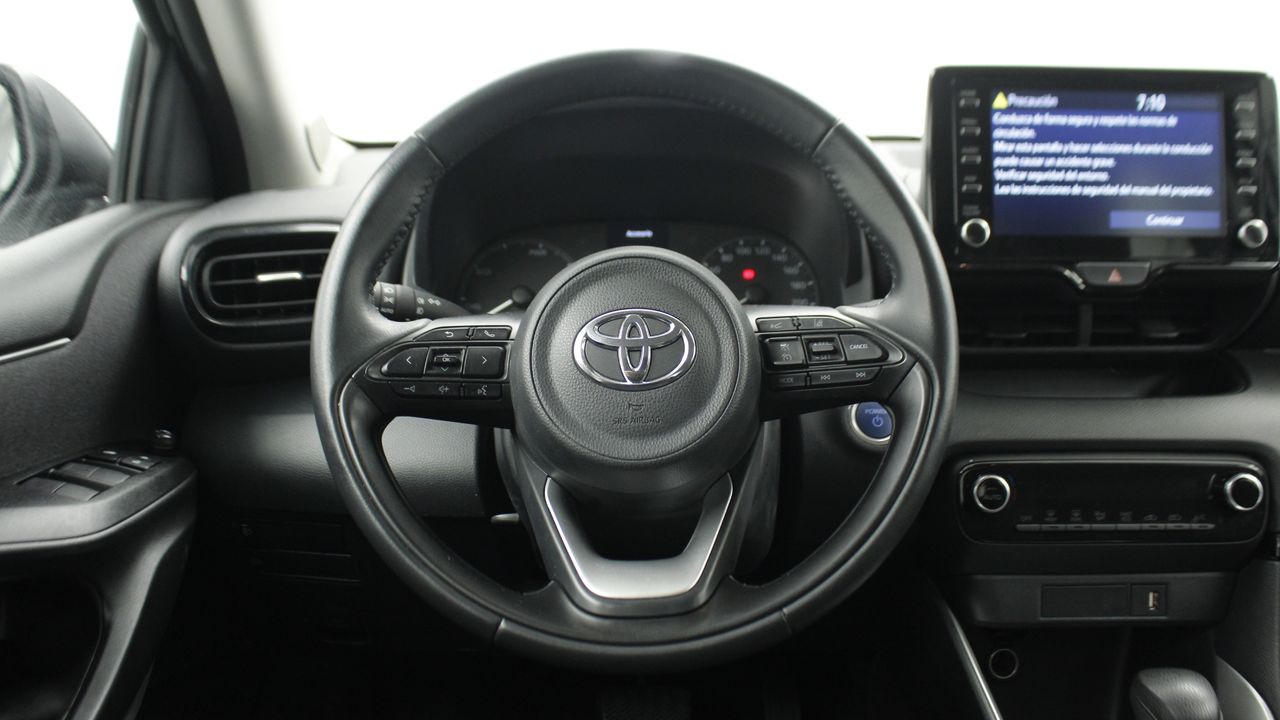 Foto Toyota Yaris 28