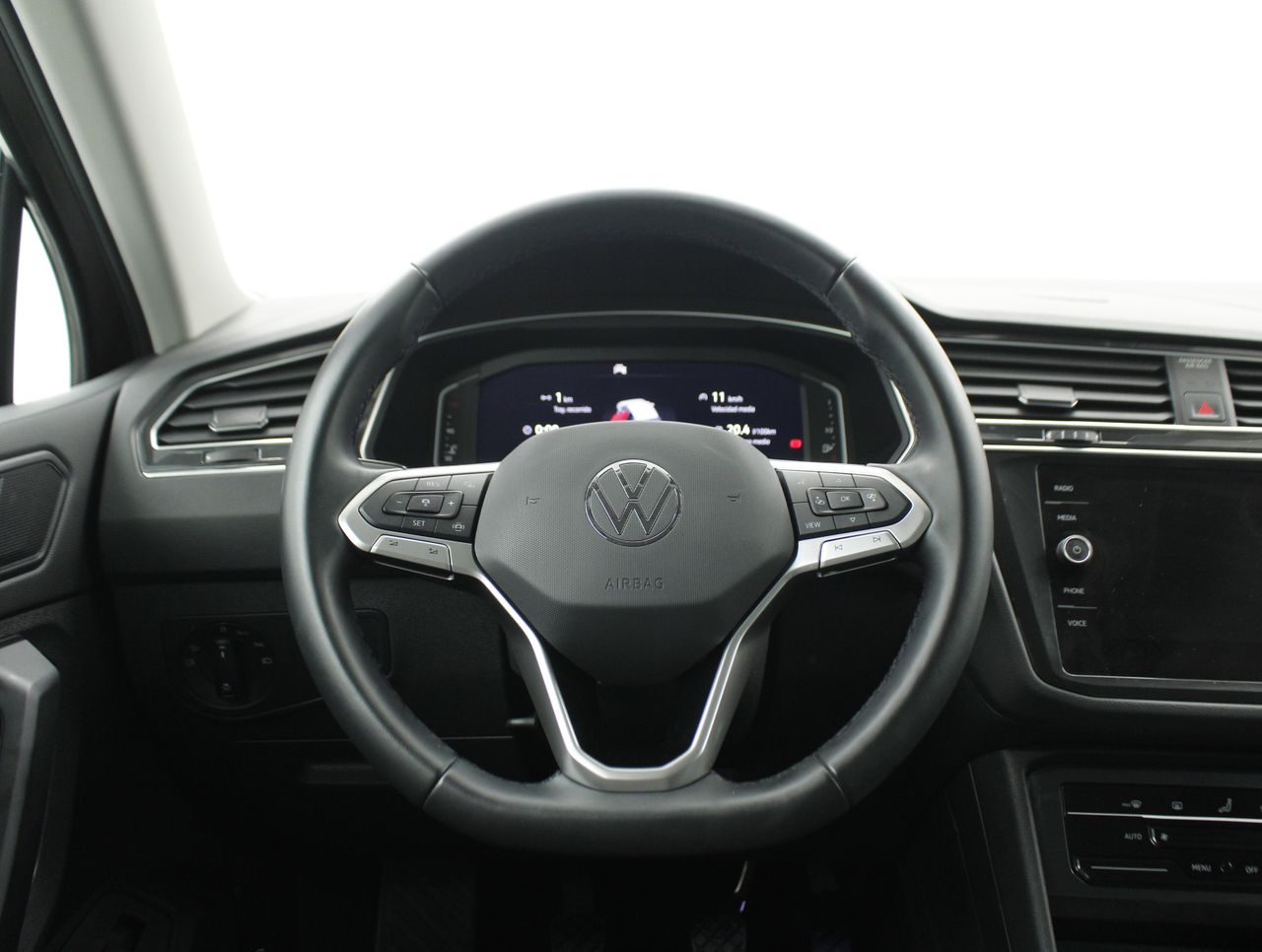 Foto Volkswagen Tiguan 9