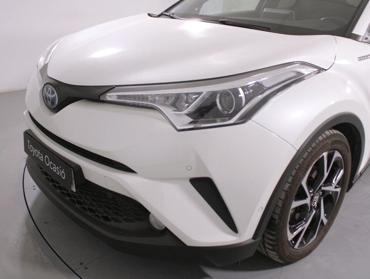 Foto Toyota C-HR 29