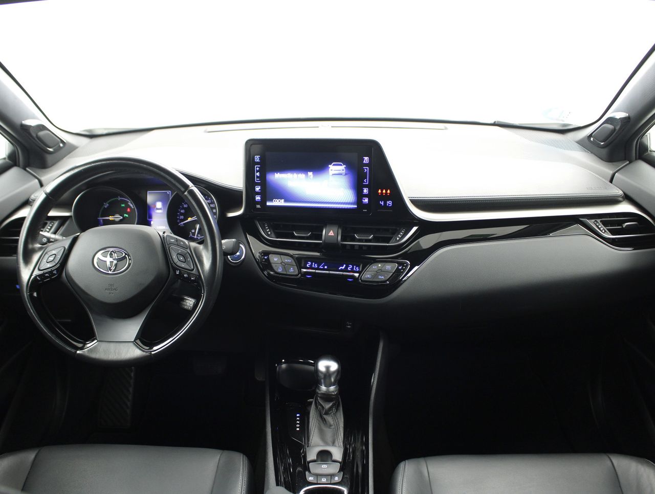 Foto Toyota C-HR 4