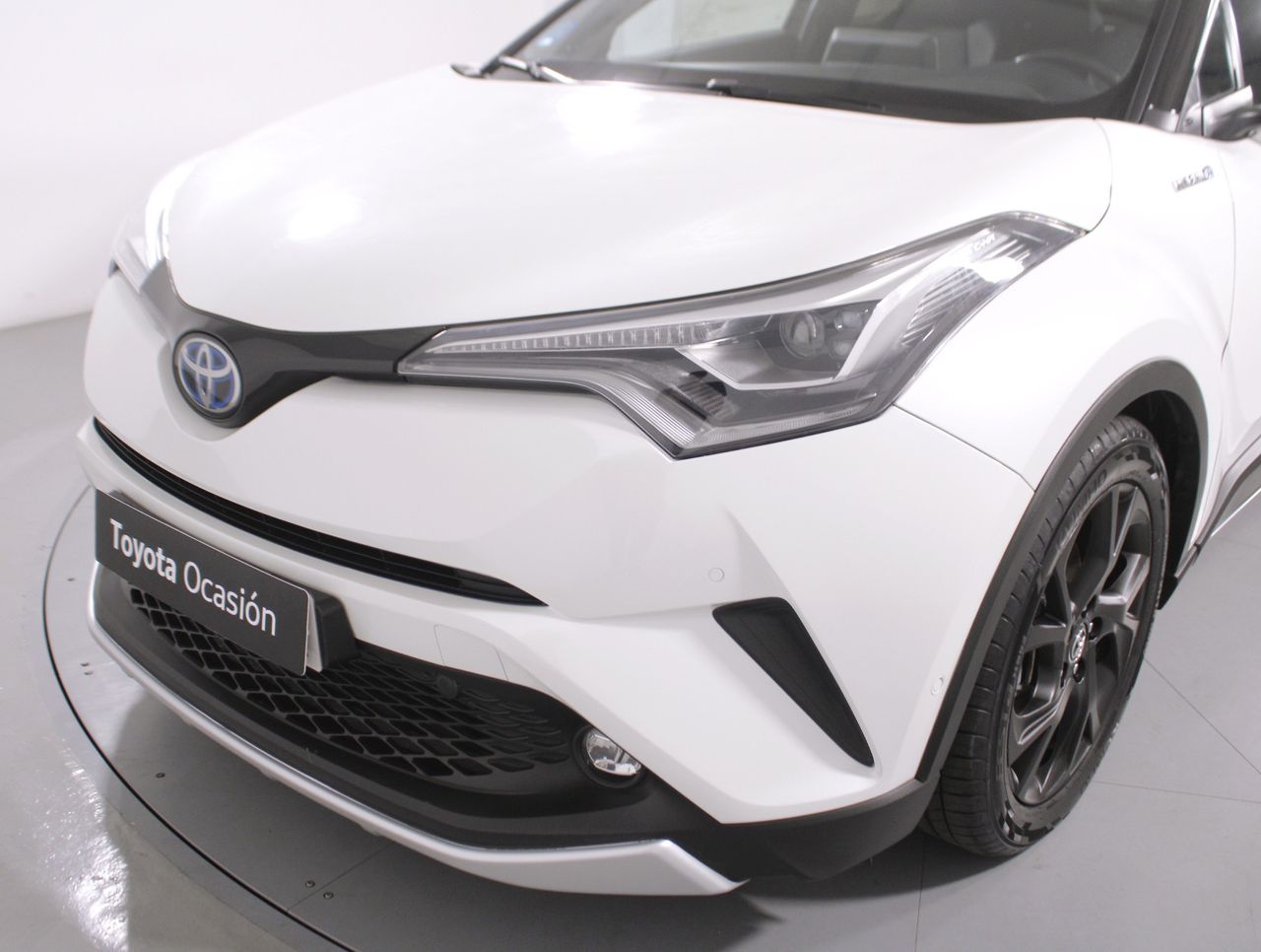 Foto Toyota C-HR 29