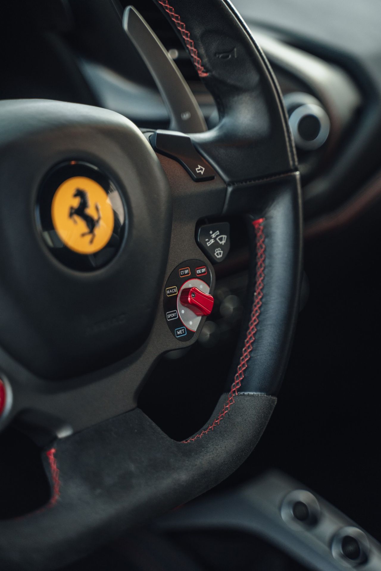 Foto Ferrari 488 8