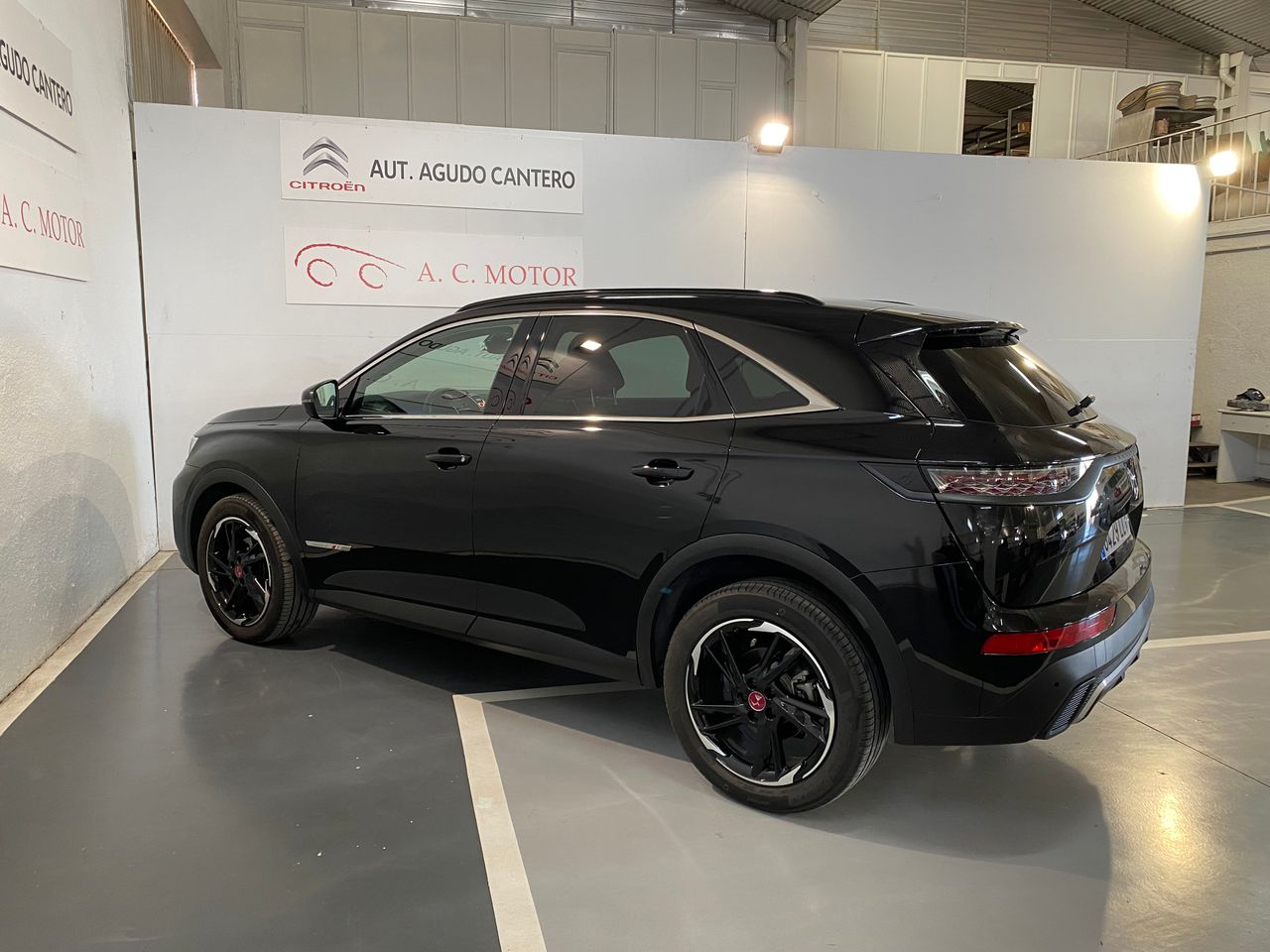 Foto DS Automobiles DS 7 Crossback 18