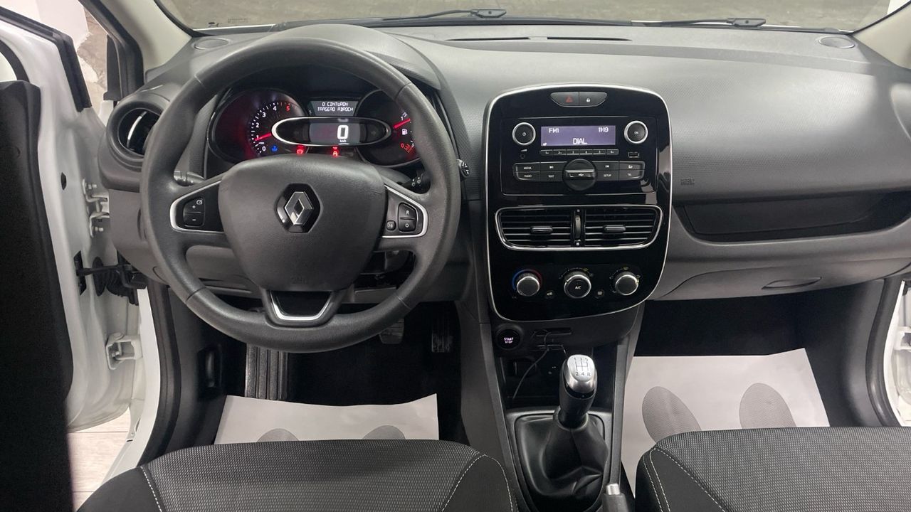 Foto Renault Clio 18