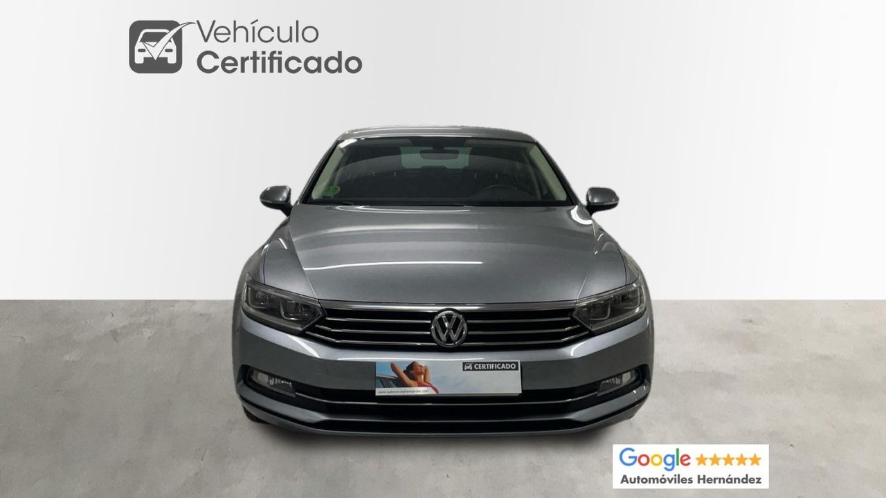 Foto Volkswagen Passat 11