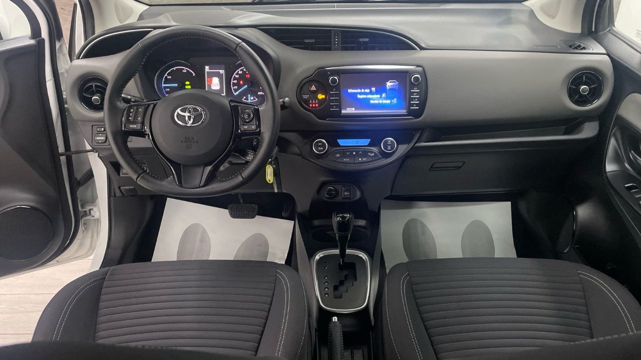 Foto Toyota Yaris 19