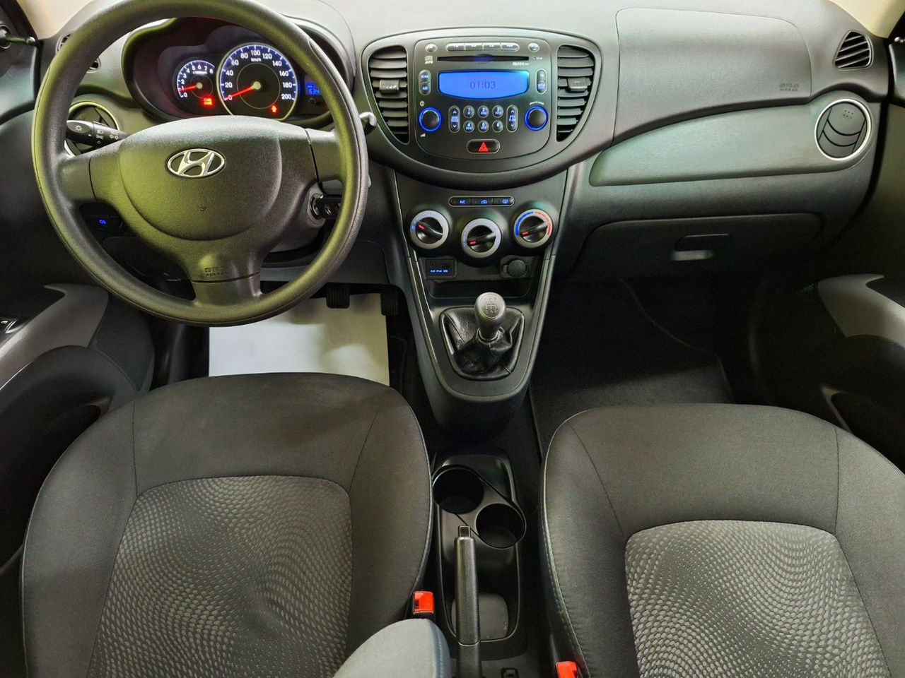 Foto Hyundai i10 12