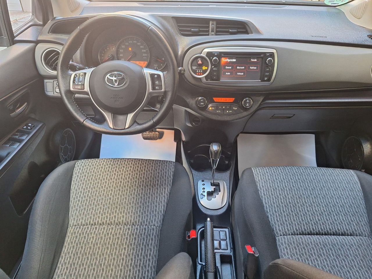 Foto Toyota Yaris 2