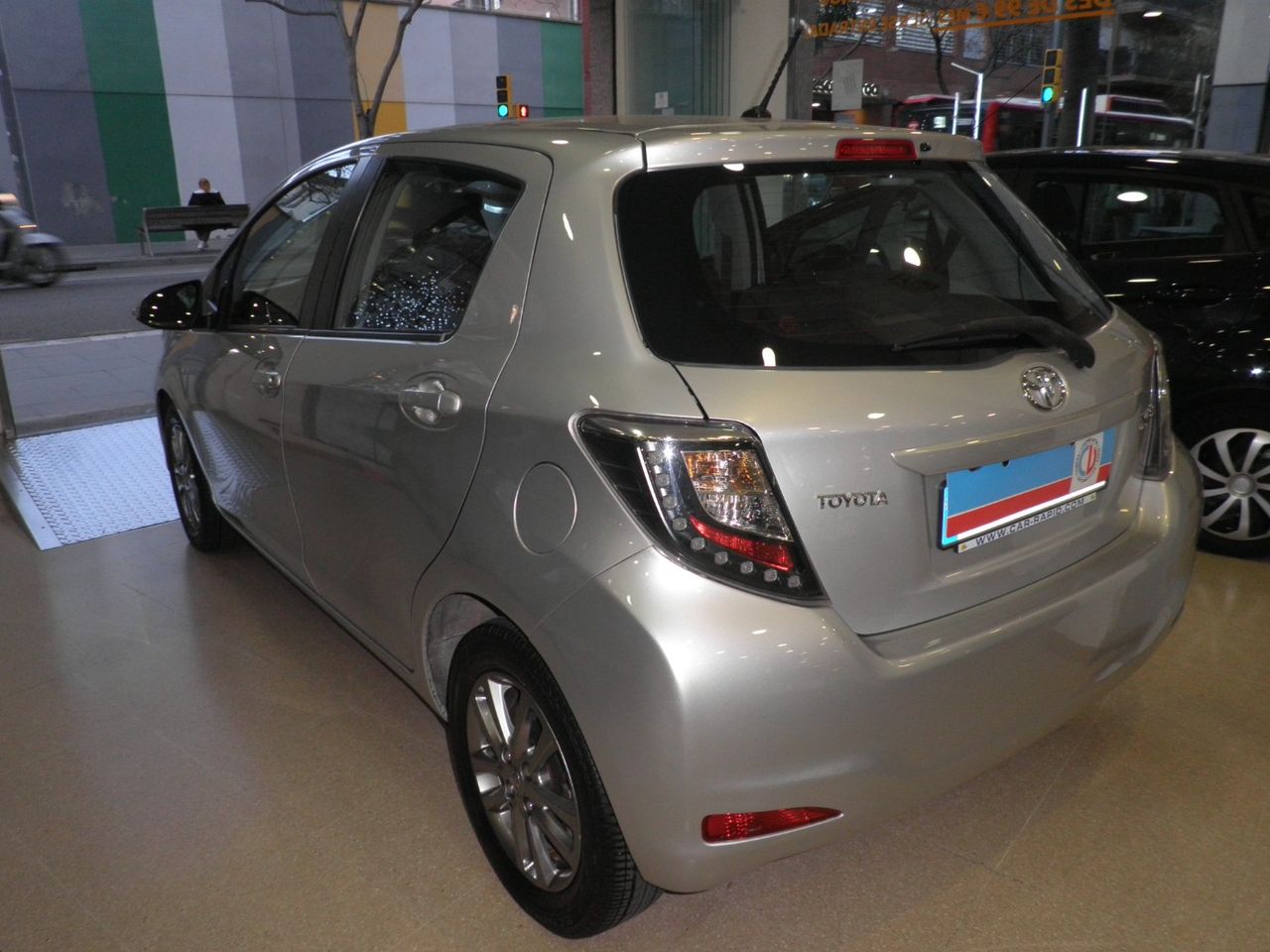 Foto Toyota Yaris 9