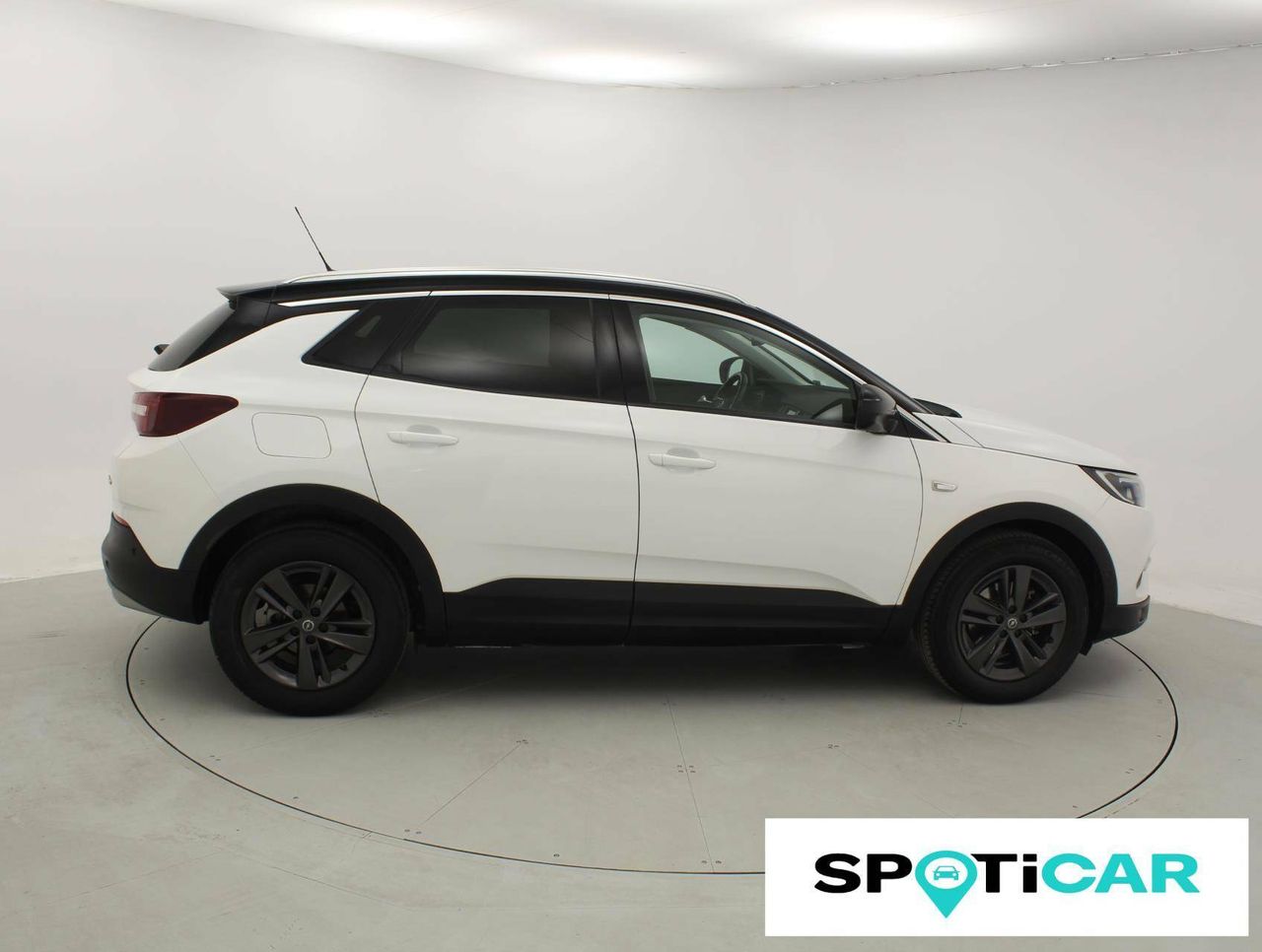 Foto Opel Grandland X 4