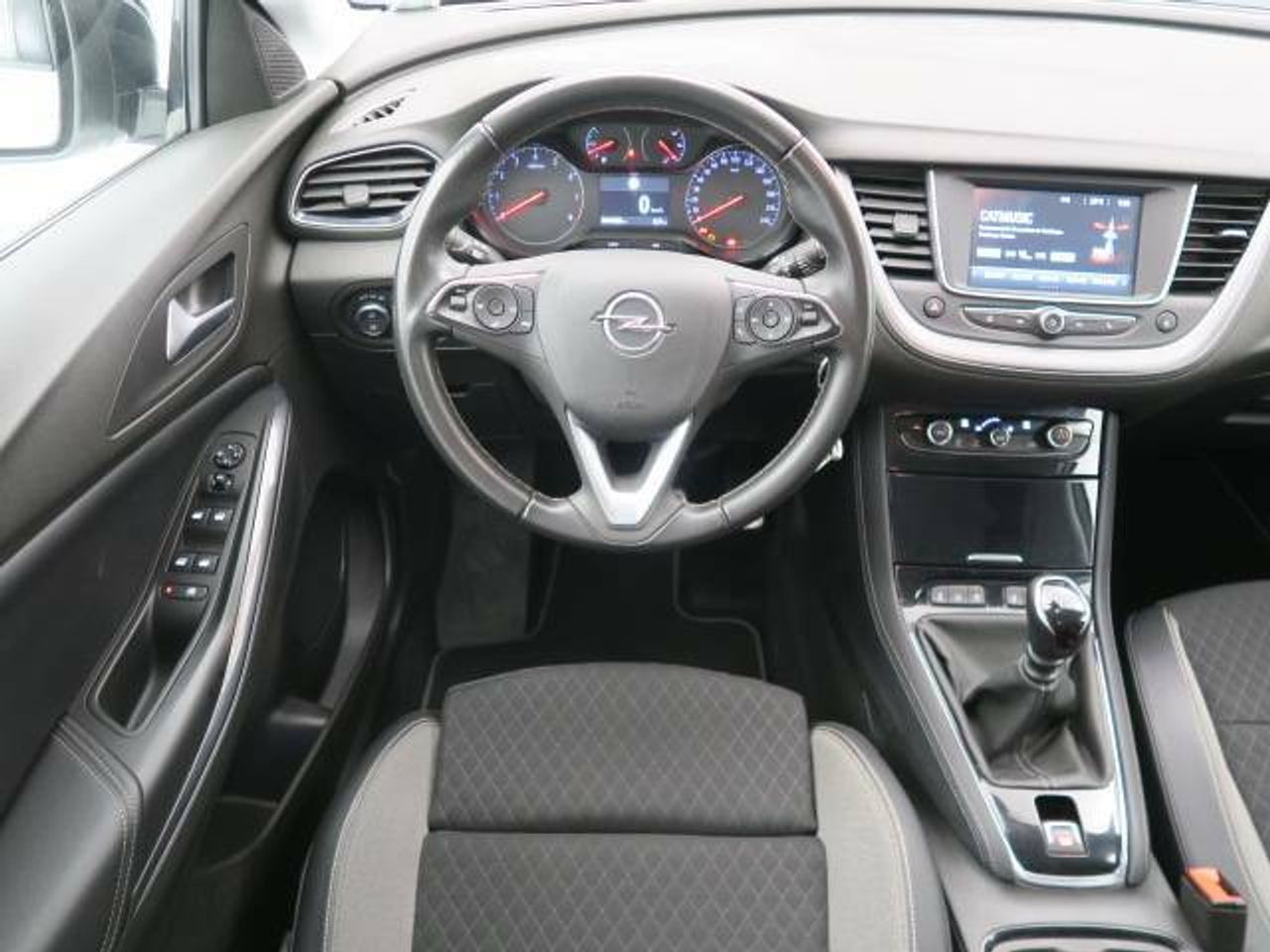 Foto Opel Grandland X 13