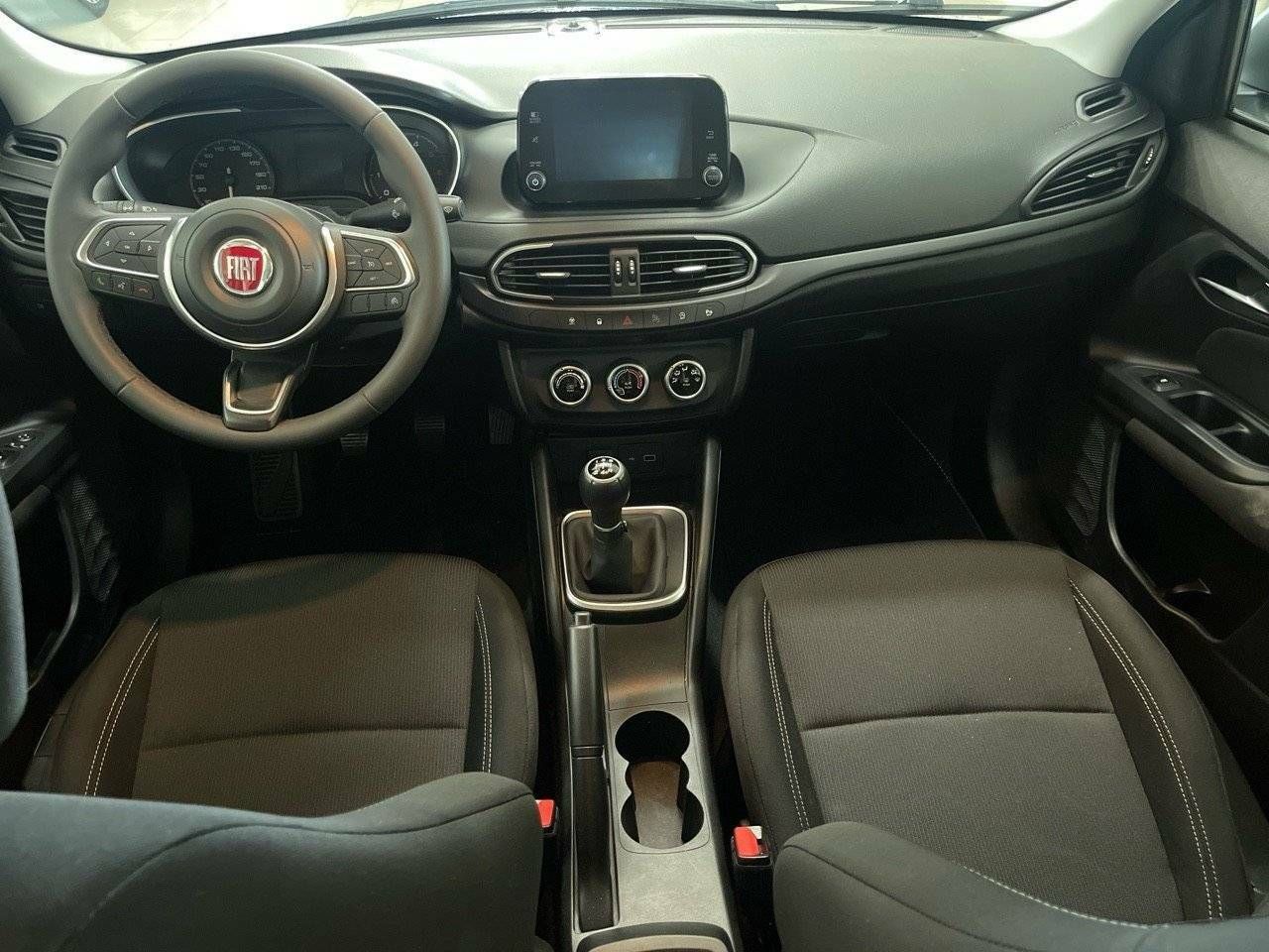 Foto Fiat Tipo 8