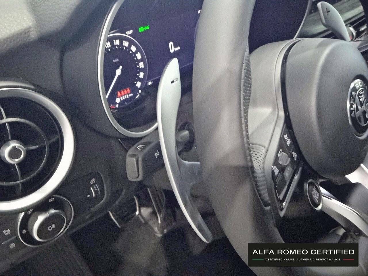 Foto Alfa Romeo Stelvio 15