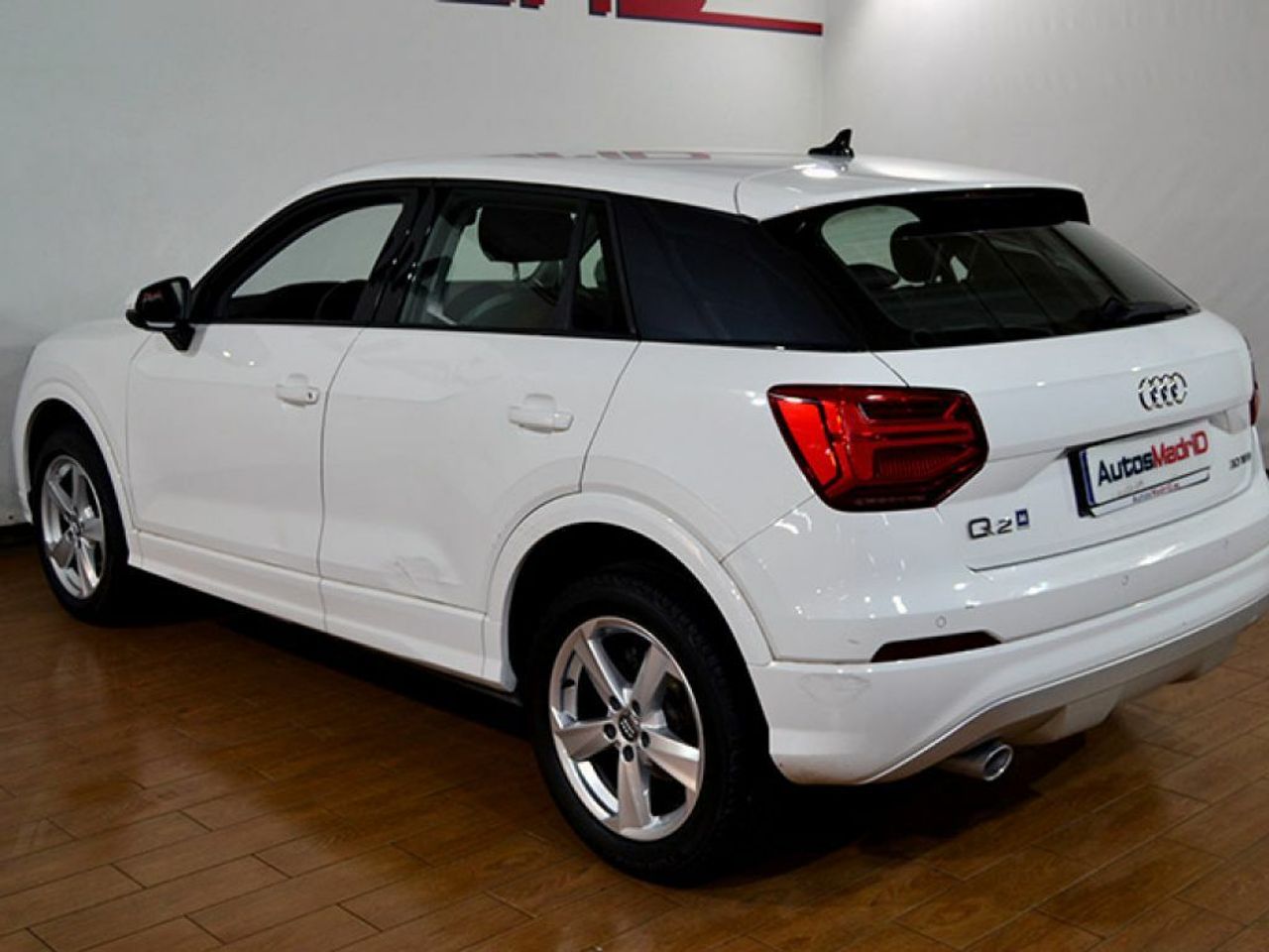 Foto Audi Q2 8