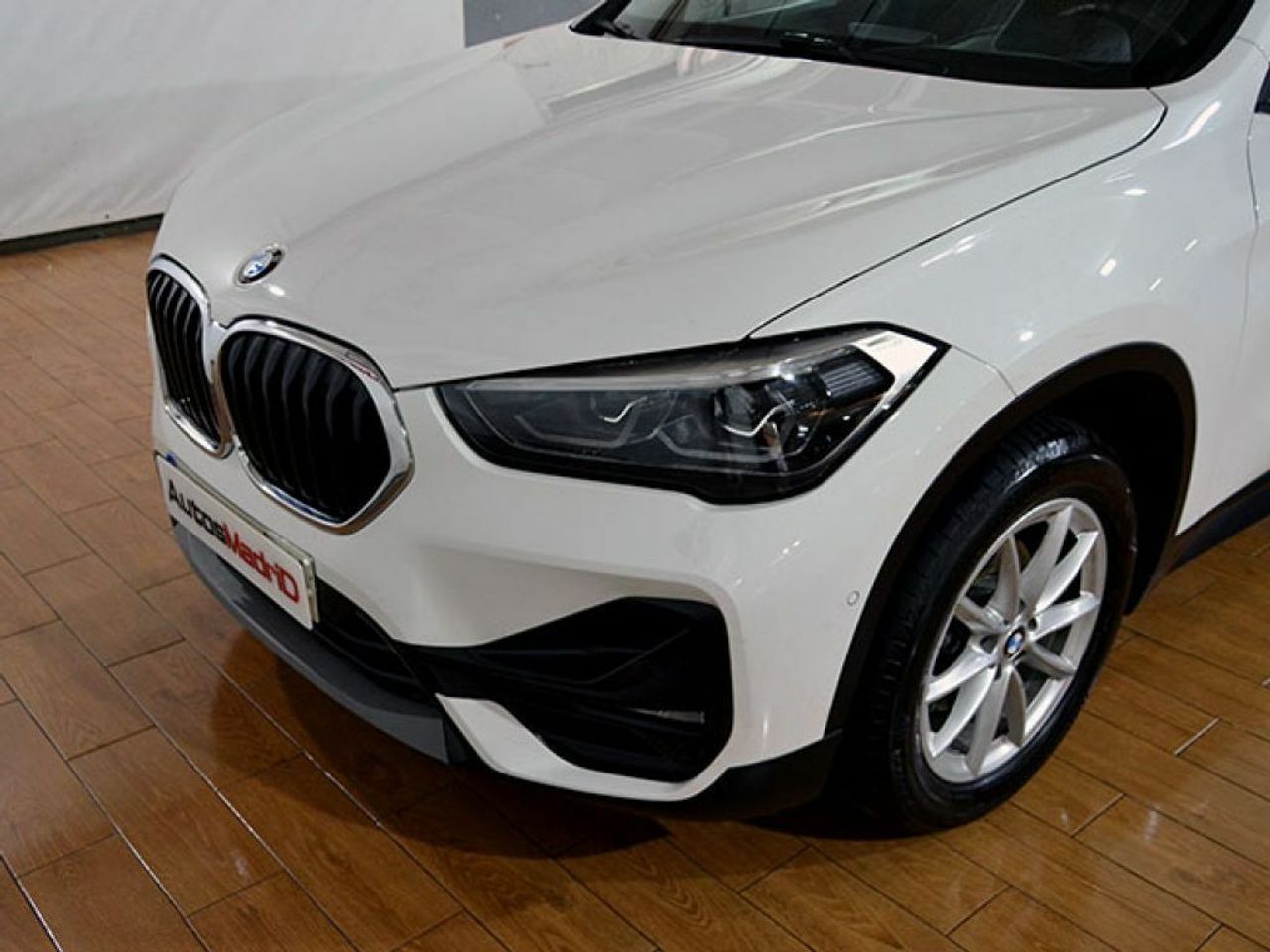 Foto BMW X1 9