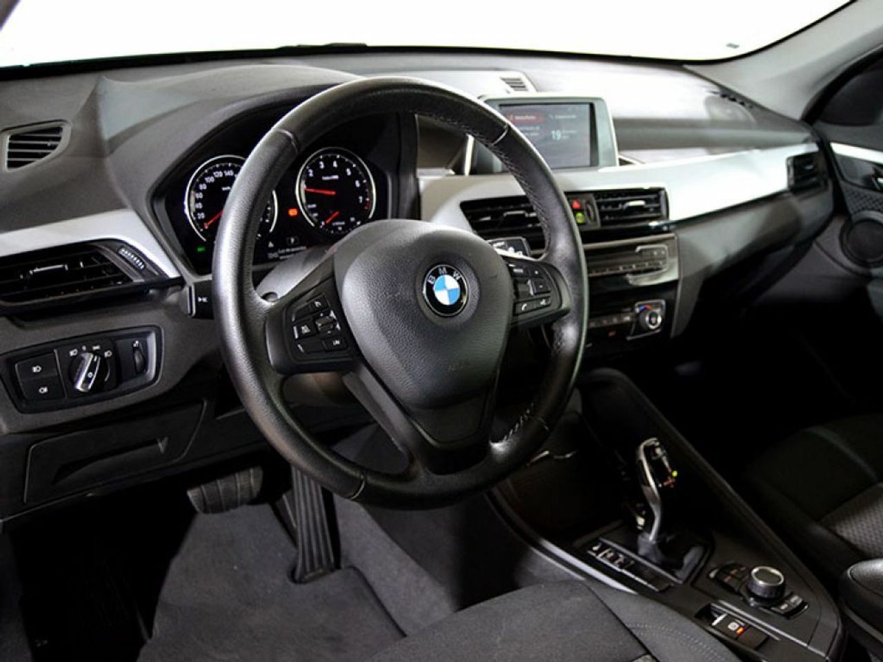 Foto BMW X1 12