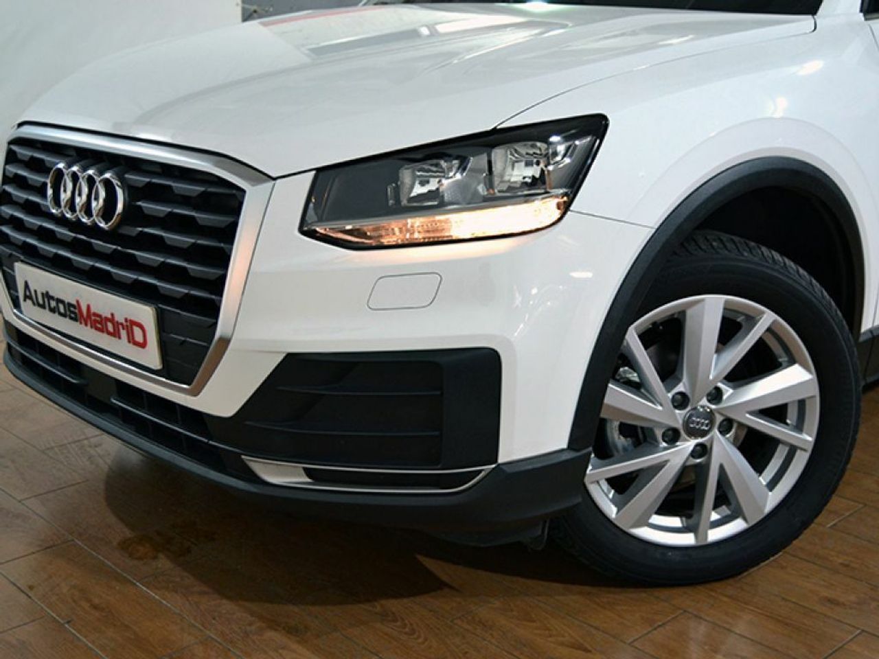 Foto Audi Q2 10