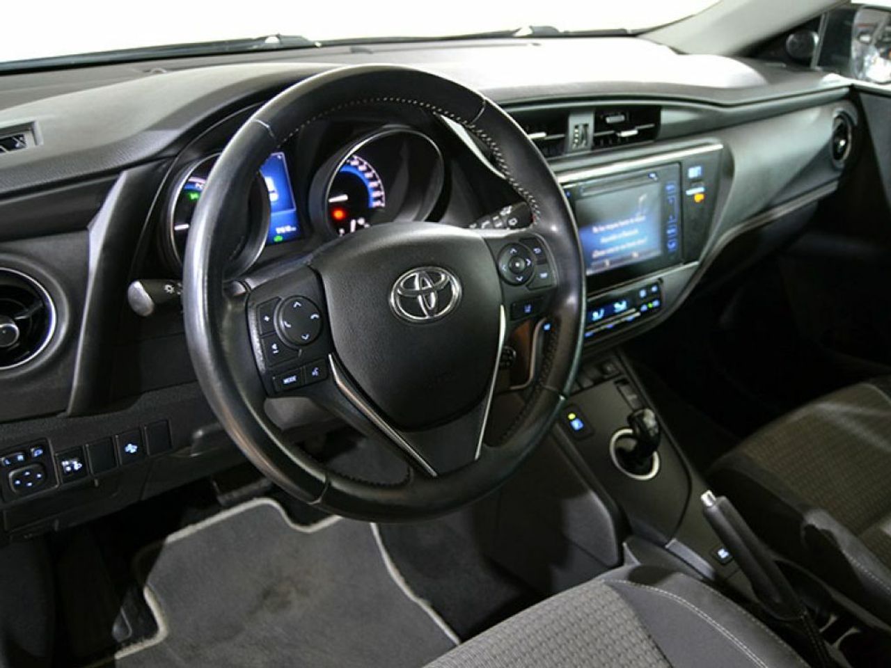 Foto Toyota Auris 11