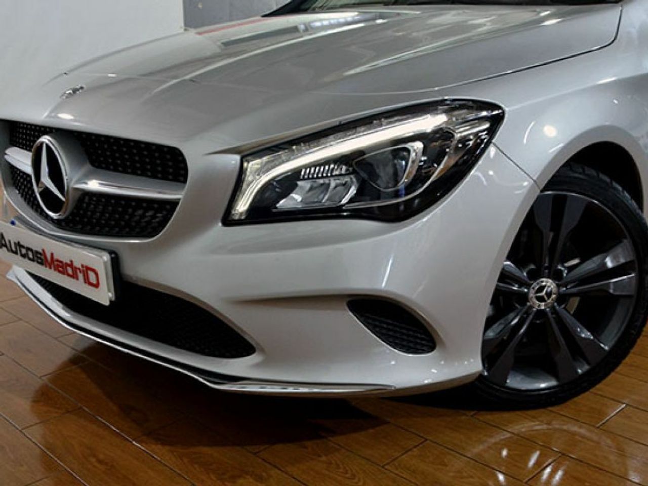 Foto Mercedes-Benz Clase CLA 10