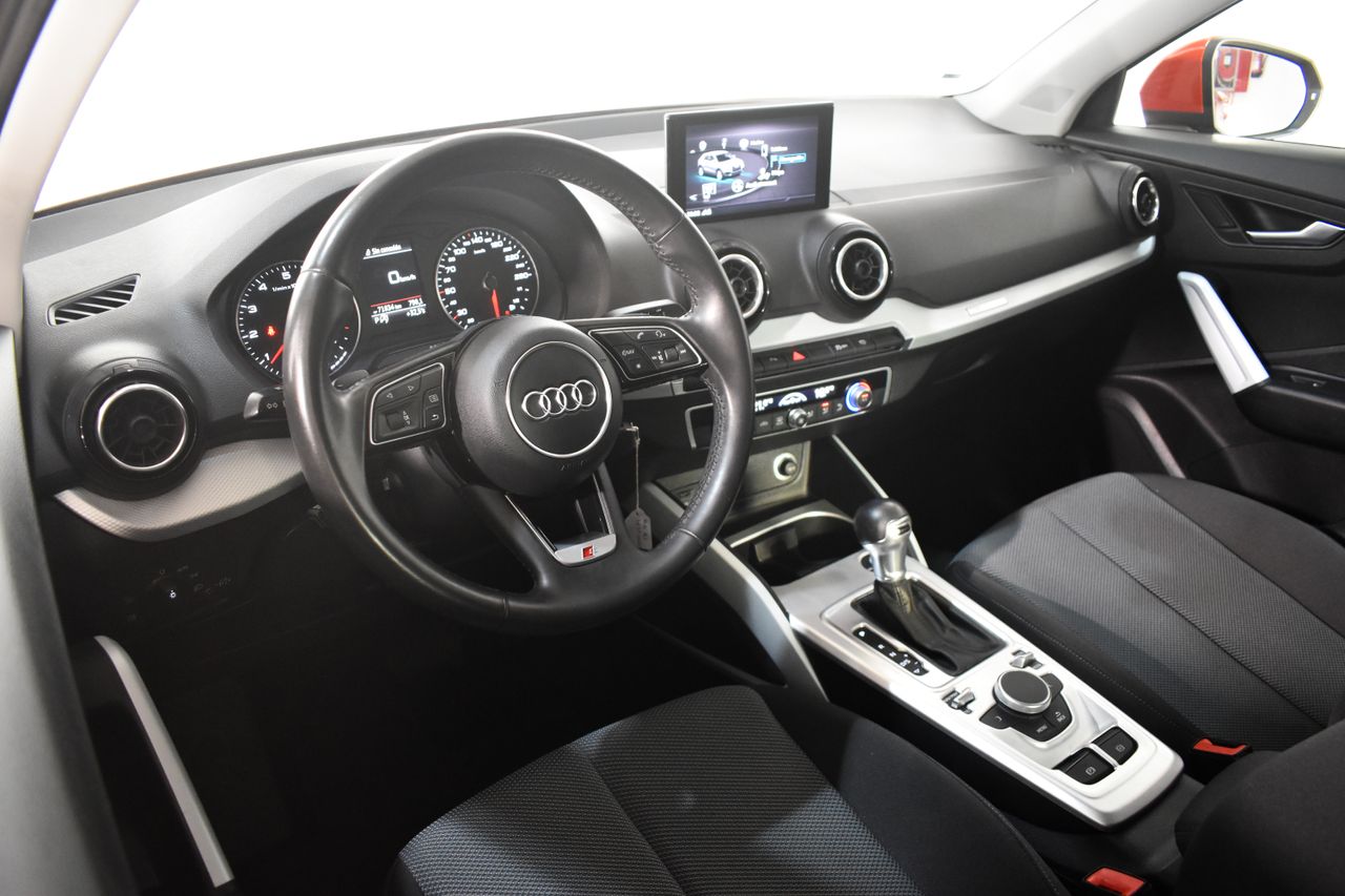 Foto Audi Q2 7