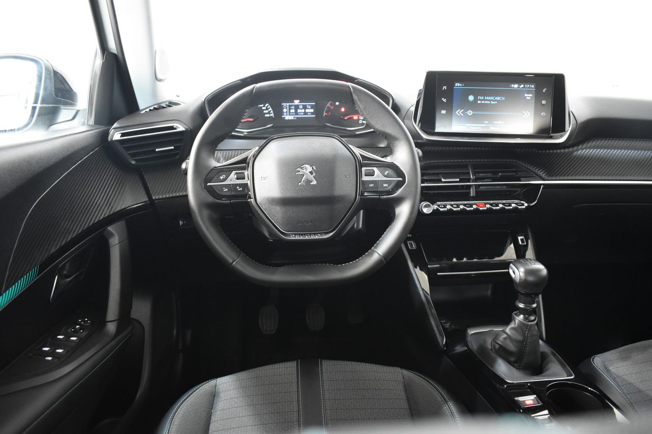 Foto Peugeot 2008 11