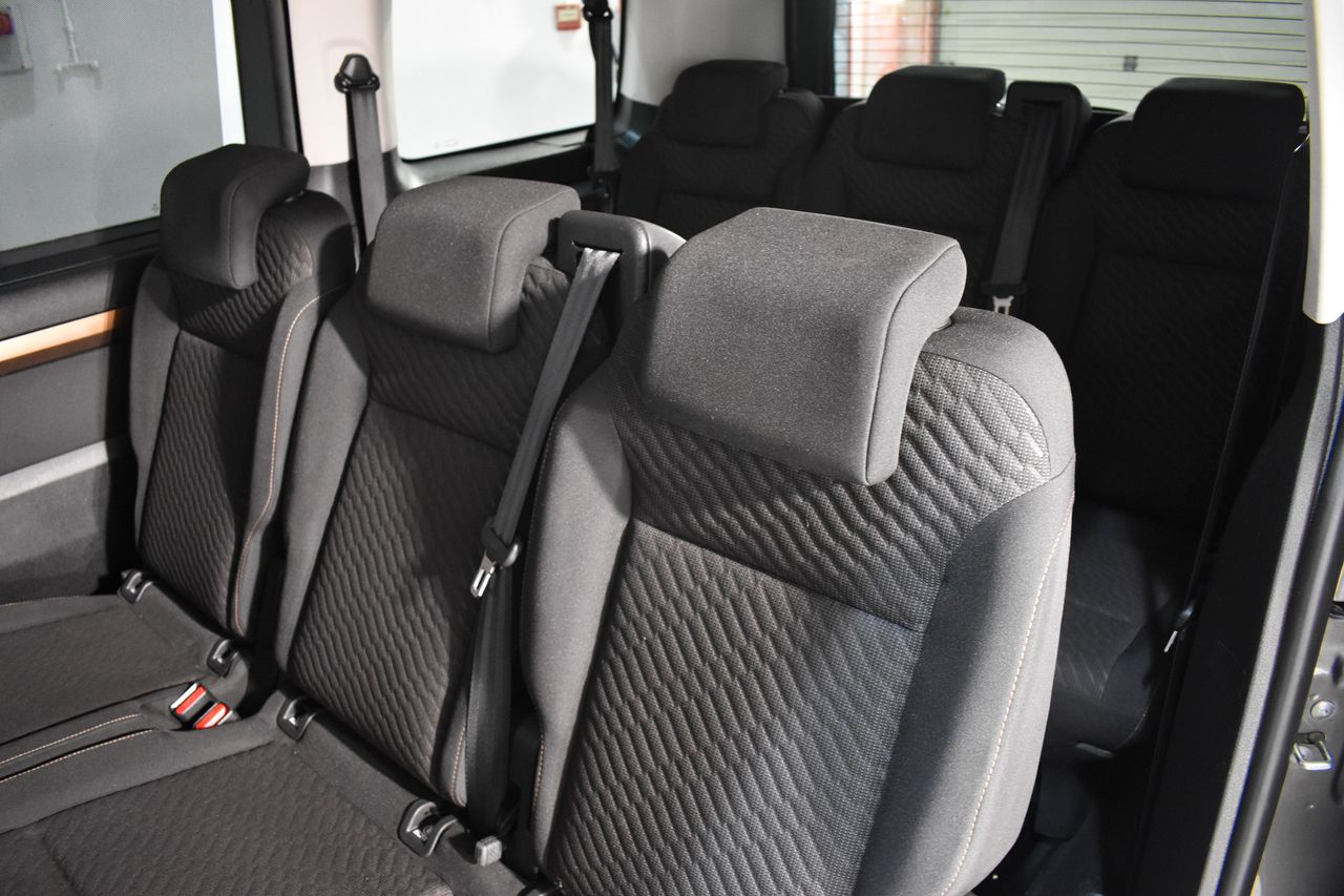 Foto Toyota Proace Verso 22