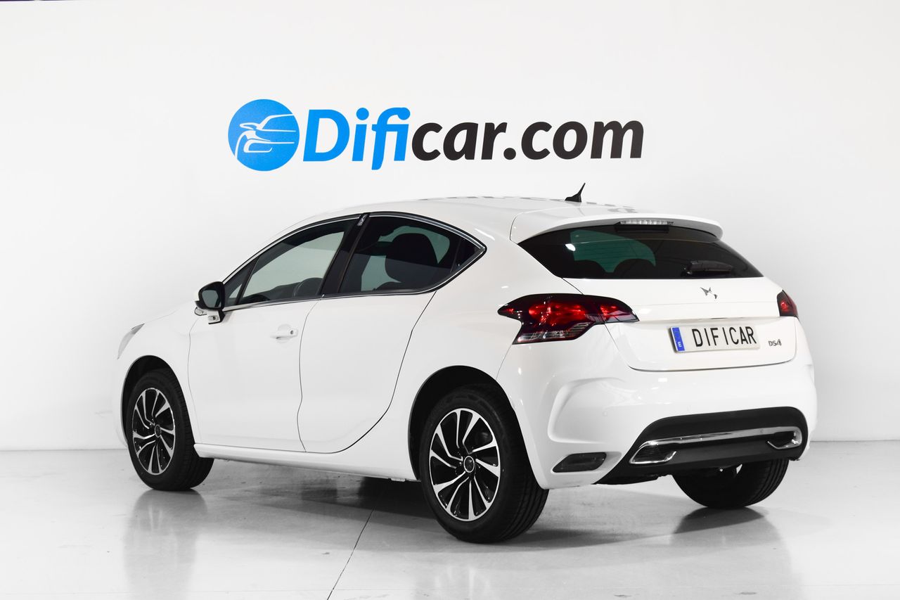 Foto DS Automobiles DS 4 6