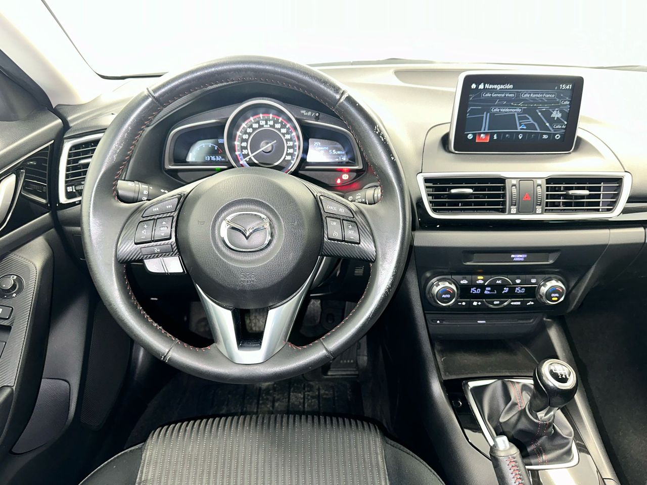 Foto Mazda Mazda3 17