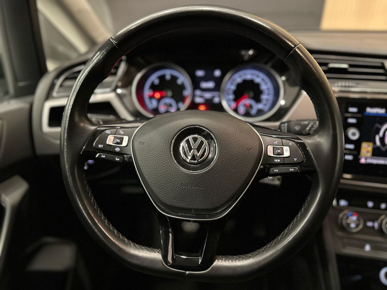 Foto Volkswagen Touran 12