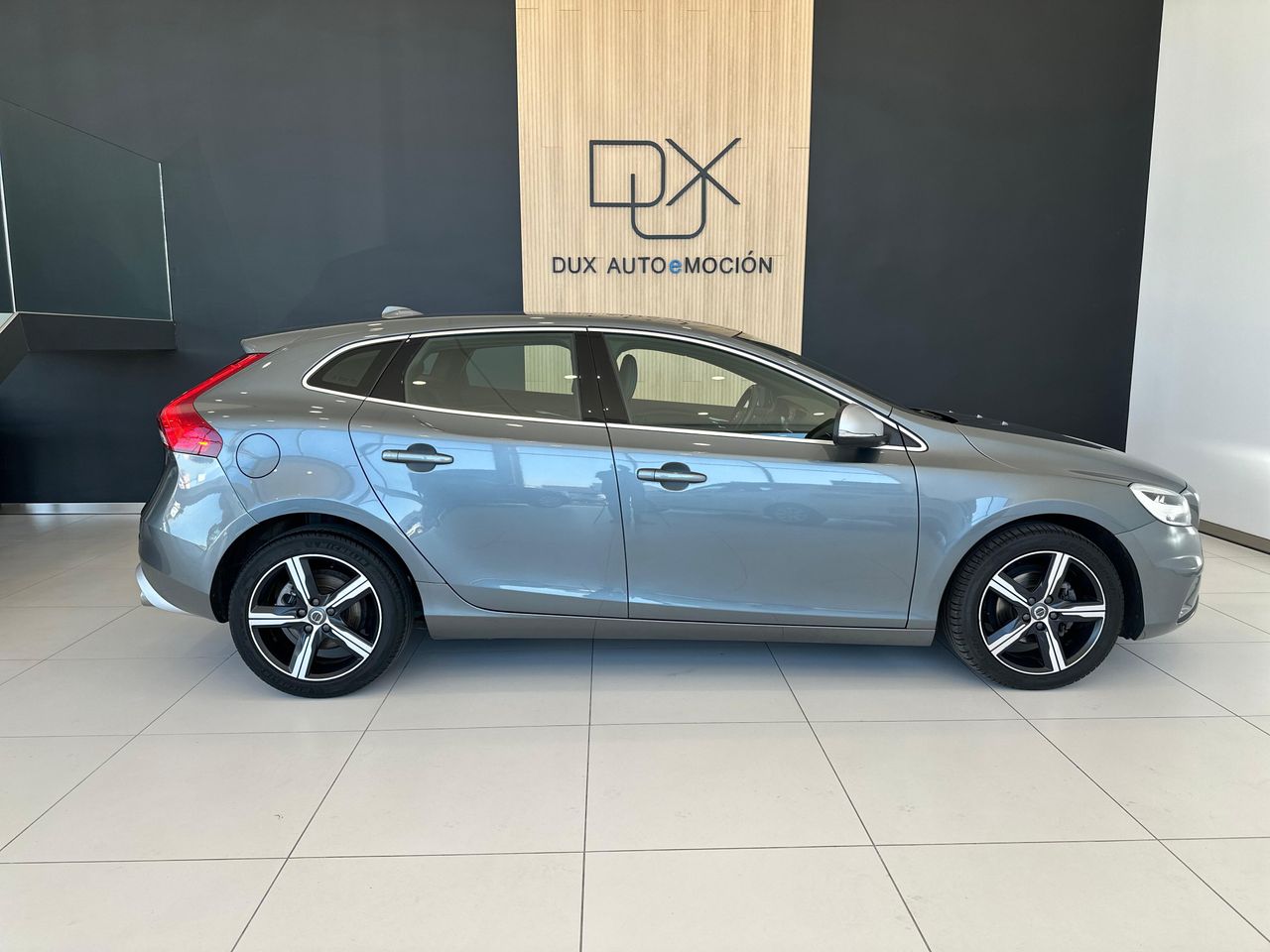 Foto Volvo V40 6