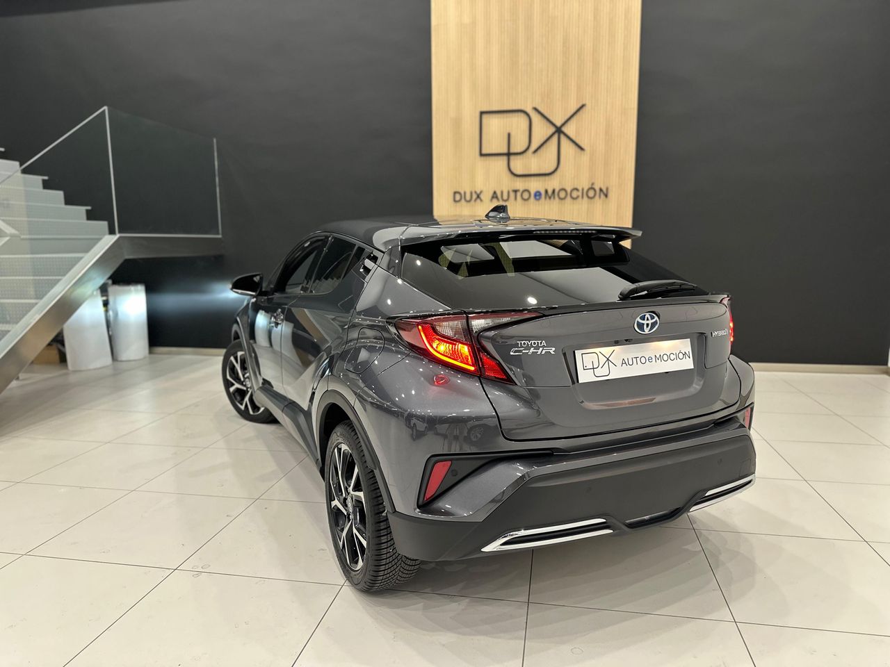 Foto Toyota C-HR 2