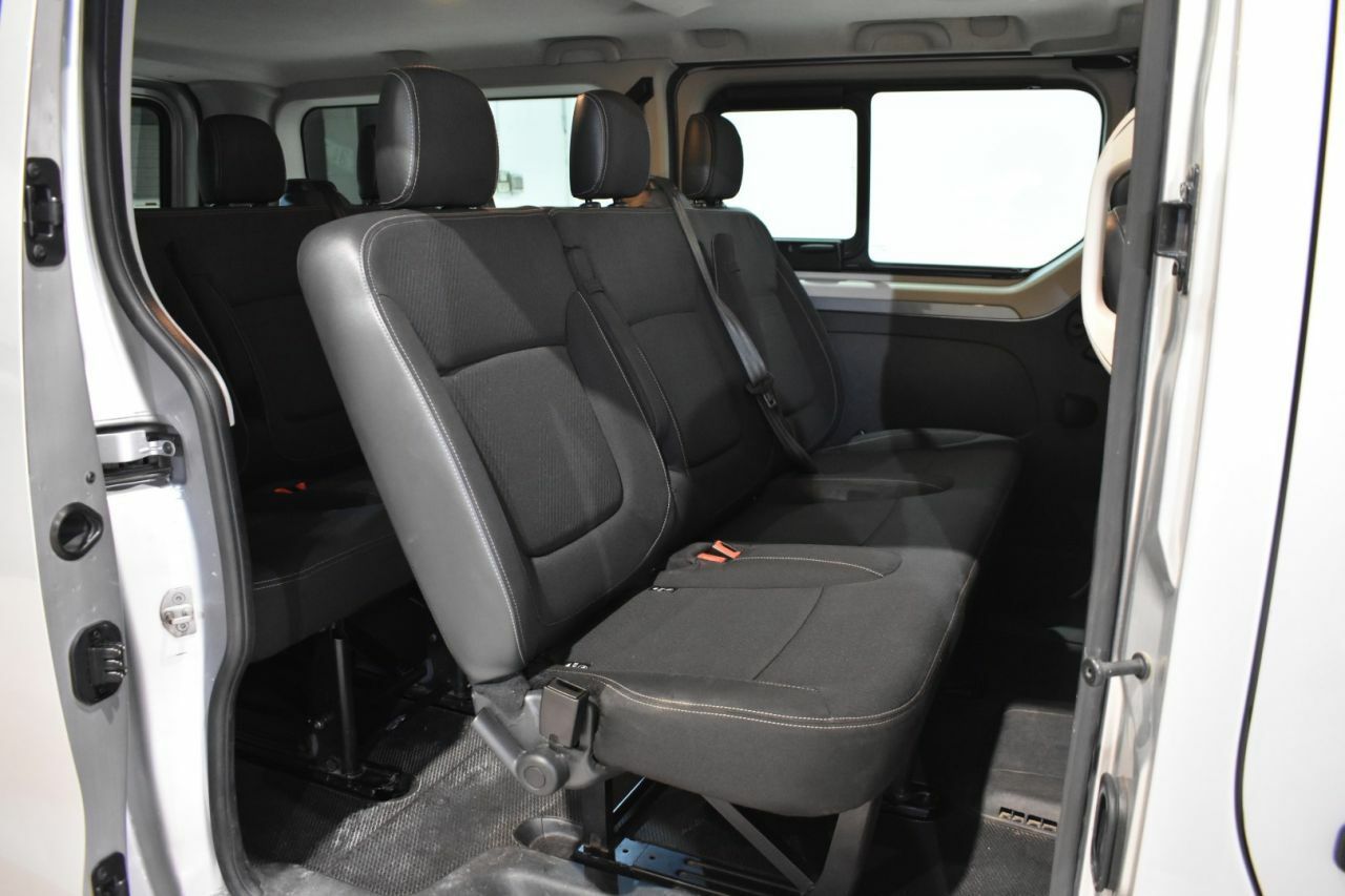 Foto Renault Trafic 12