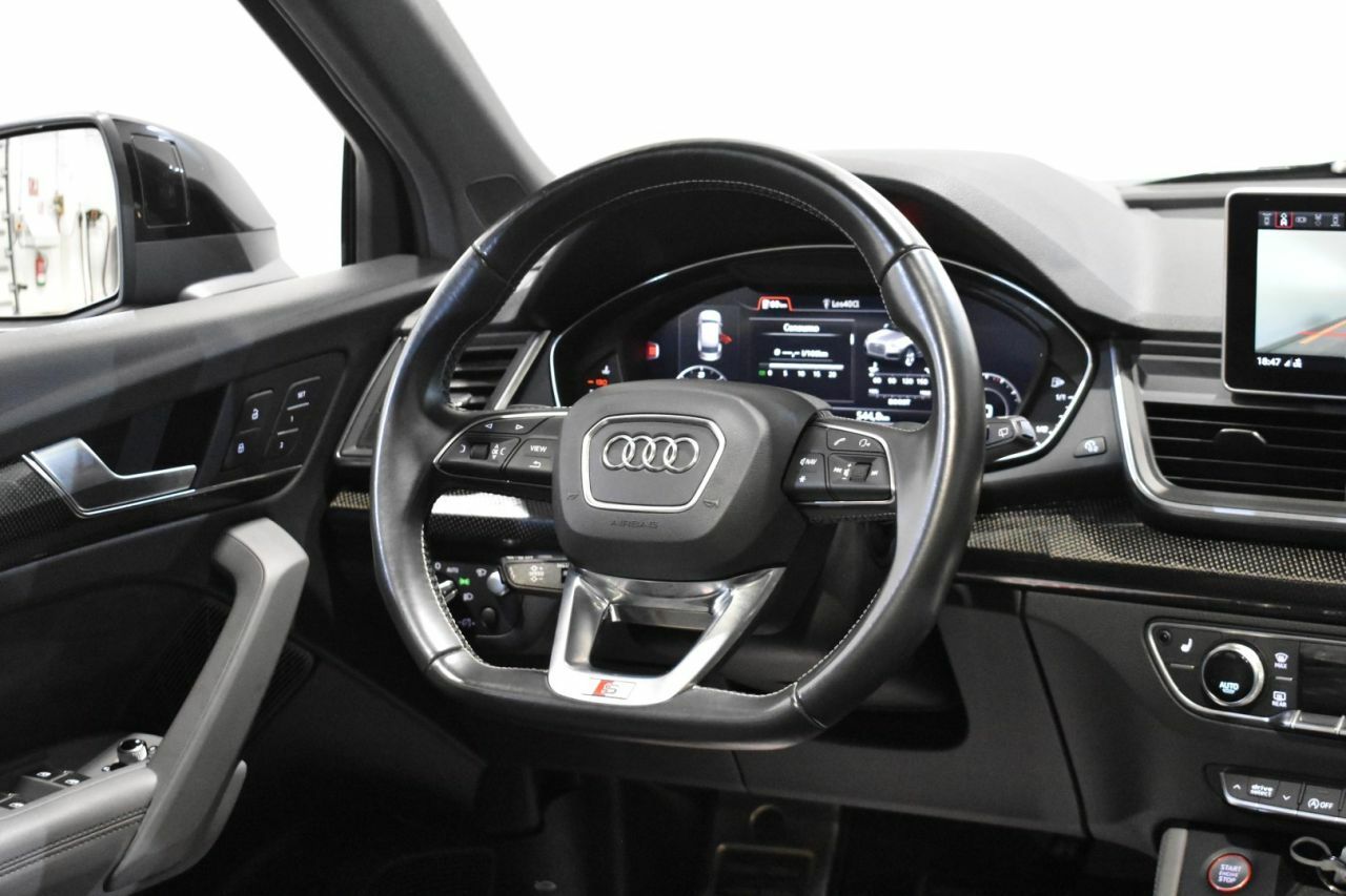 Foto Audi SQ5 11