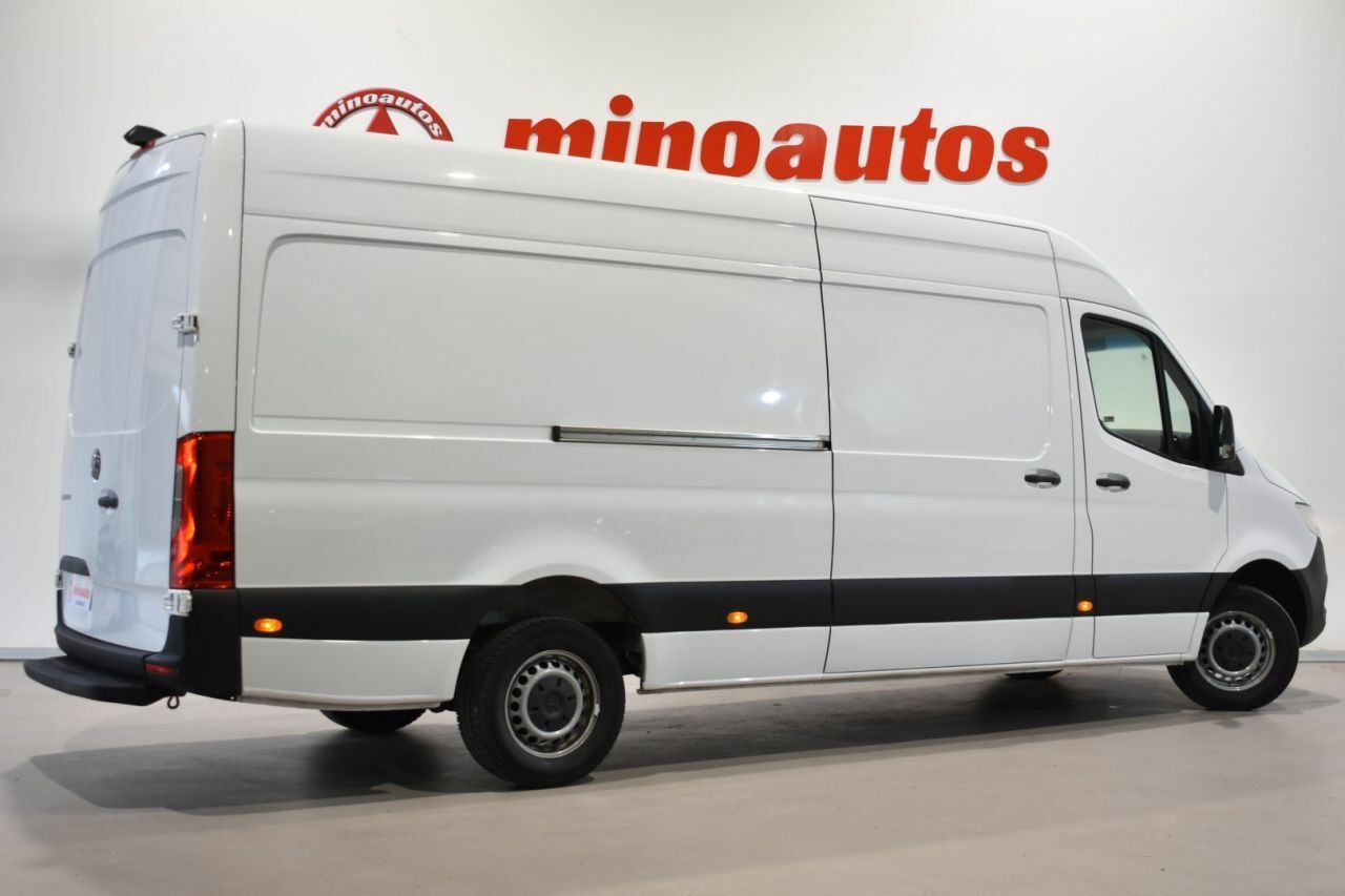 Foto Mercedes-Benz Sprinter 3